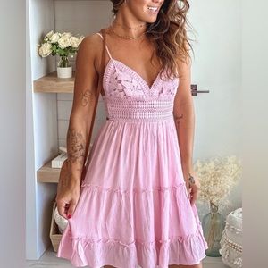 Love Tree Ruffle Accent Dress with Open Back Size Medium Pink Country Boho